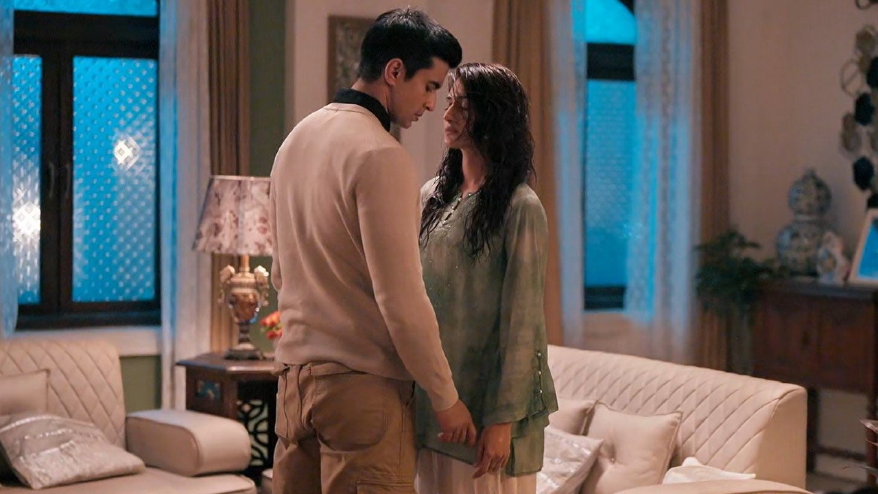 Gashmeer Mahajani as Anirudh and Erica Fernandes as Naina in 108 Base Hospital URI Week 11 rain sequence