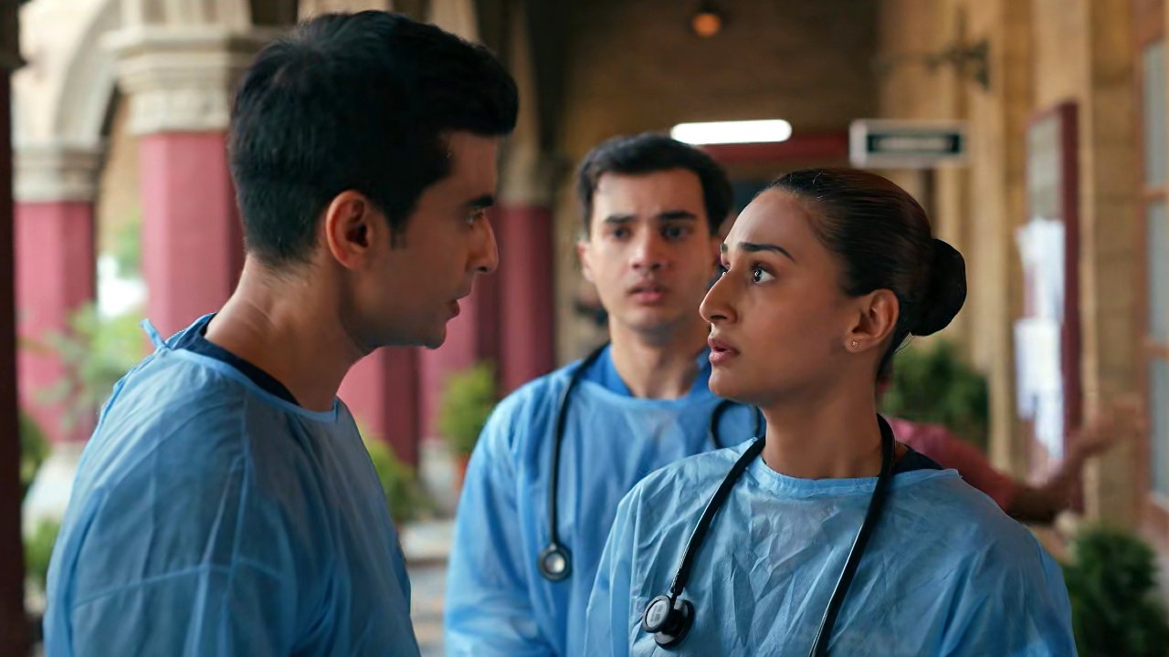  Gashmeer Mahajani as Anirudh and Erica Fernandes as Naina in 108 Base Hospital URI Week 2 review