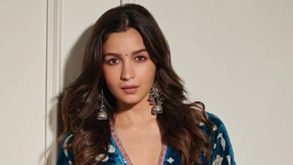 Cuppa News-Bollywood-Alia