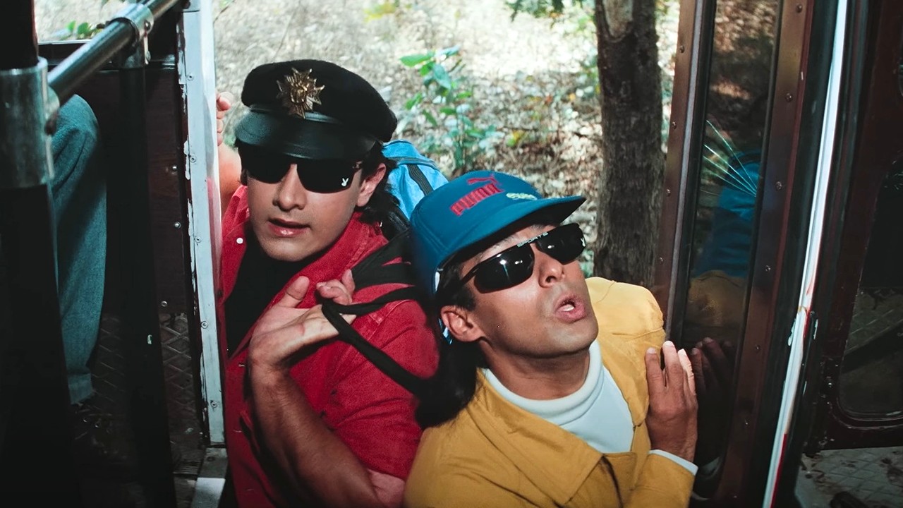 Aamir Khan Admits He Struggled To Work With Salman Khan During Andaz Apna Apna: ‘He Was Distracted, Treated Me Like An Assistant’ 1 aamir-khan-struggled-to-work-with-salman-khan-andaz-apna-apna