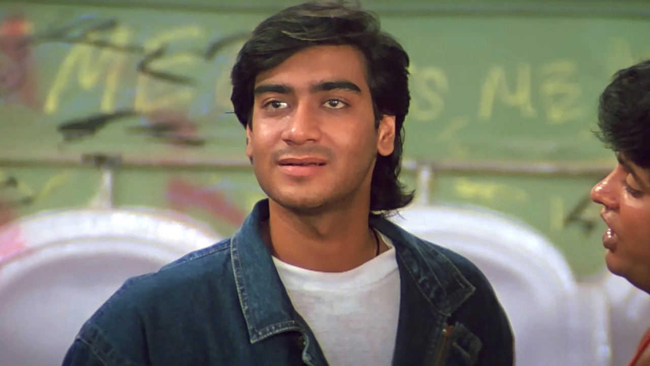 Phool Aur Kaante Throwback: Ajay Devgn’s Framed Coin from His Debut Premiere Has A Wild Backstory 1 ajay-devgn-phool-aur-kaante-memory