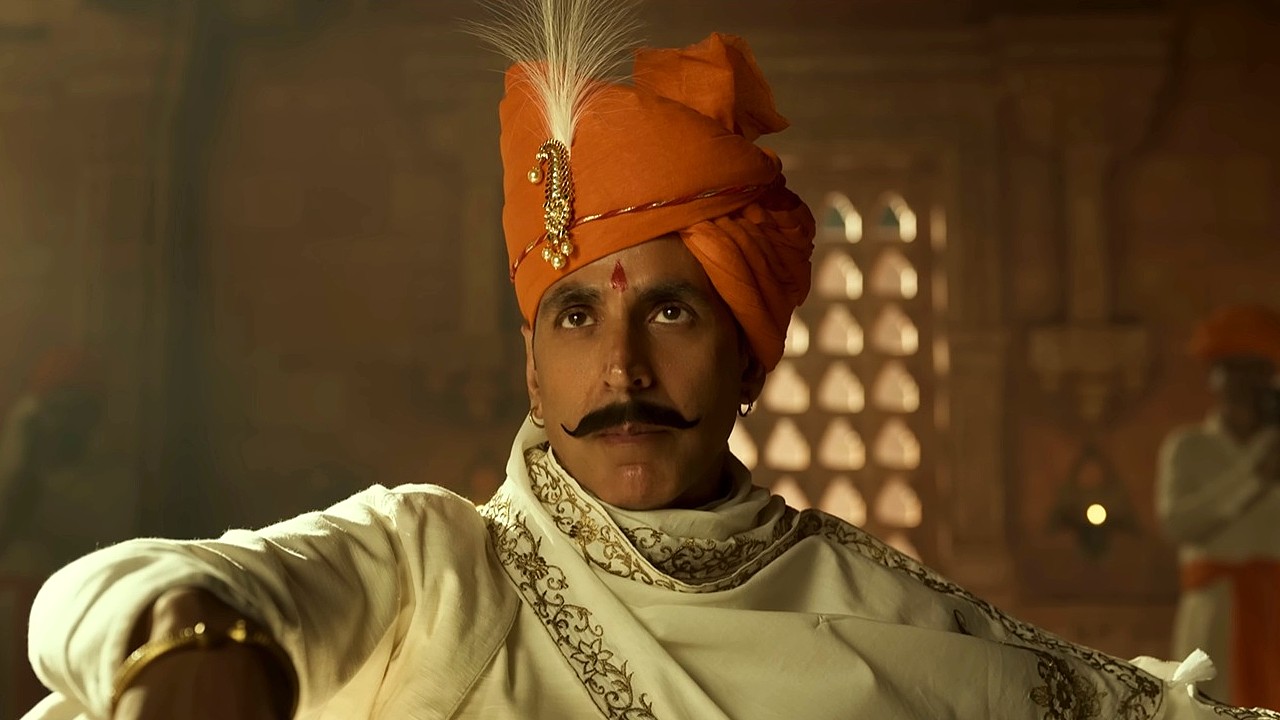 Akshay Kumar On Backlash Over Fake Moustache Samrat Prithviraj