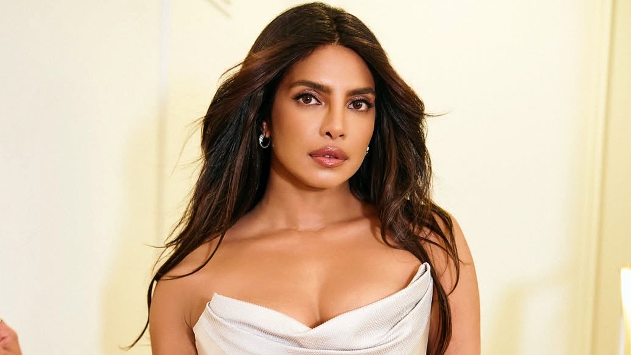 Priyanka Chopra Dance Struggles Bollywood